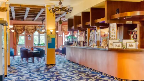 St. Lukas Sanatorium & Spa Hotel, Bar-placeholder