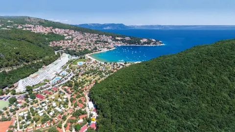 Hotelanlage in der Kravaner-Bucht-placeholder