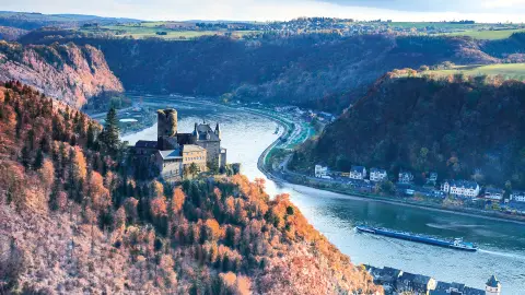 5528_Adventszauber_auf_dem-Rhein_25_content_1920x1080px_AdobeStock_210229269_Burg-Katz-placeholder