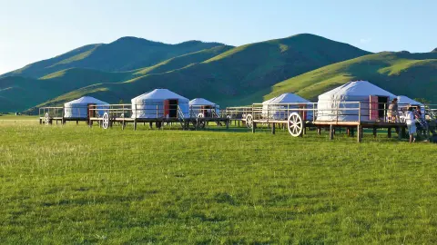 Jurtencamp in der Mongolei-placeholder
