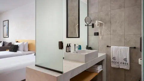 HRG111_Aegypten-Unser_Sonnenhit_content_1920x1080px_Creek_Premium_Bergblick_Bad-placeholder