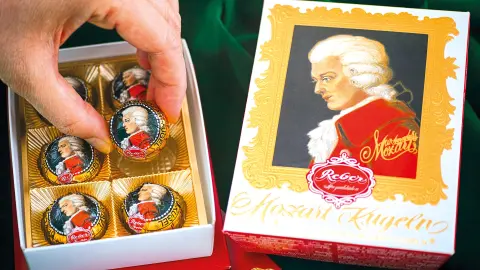 Den kulinarischen Genuss bei einer Mozartkugelverkostung genießen-placeholder