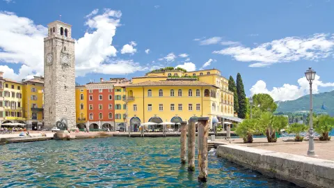 Glockenturm von Riva del Garda-placeholder