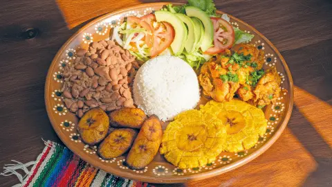 Typisch kreolische Küche-placeholder