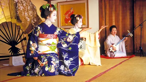 NRT111_Faszination-Japan_content_1920x1080px_Japanischer-Abend-mit-Geisha-Vorfuehrung-placeholder
