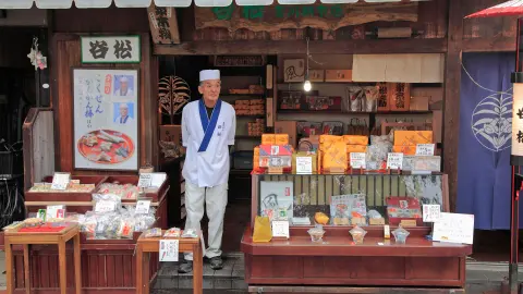 NRT111_Faszination-Japan_content_1920x1080px_Morgenmarkt-in-Takayama-placeholder