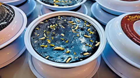 Omani Halwa mit Verkostung-placeholder