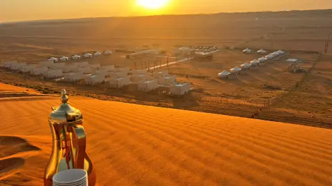 Sonnenstrahlen am Al Salam Camp genießen-placeholder