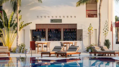 Sonnenliegen am Sifawy Boutique Hotel-placeholder