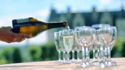 FRA614_Frankreich_Mon_Amour_Content_1920x1080px_Champagnerprobe-placeholder