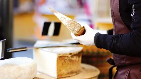 Käse in einer Genfer Käserei-placeholder