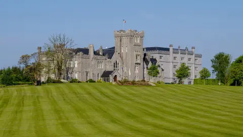 Schlosshotel Kilronan Castle, Außenansicht-placeholder