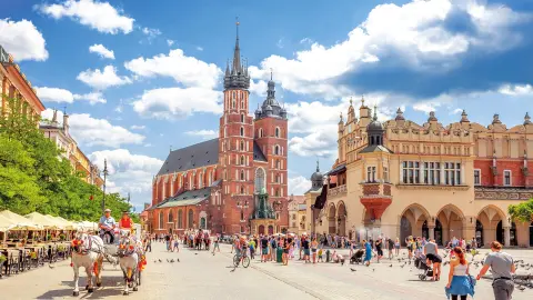 Historisches Zentrum Krakaus mit Marienkirche-placeholder