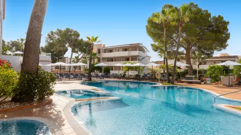 Poolbereich außen Valentin Somni Hotel & Suites-placeholder