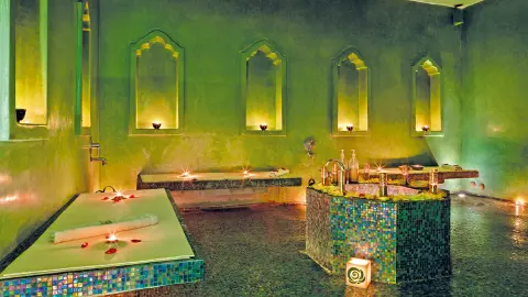 Bad im marokkanischen Hamam-placeholder