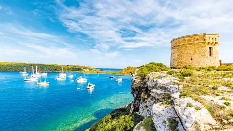 MAH111_Menorca-Perle-der-Balenaren_content_1920x1080px_La-Mola-Mahon-Menorca-placeholder