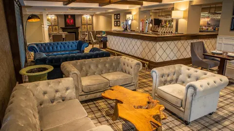 Barbereich im Crowwood House Hotel-placeholder