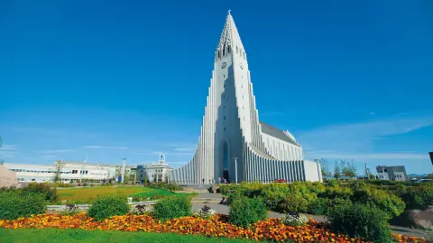 Hallgrimskirche in Reykjavík-placeholder