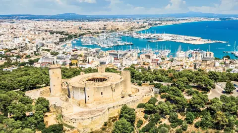 Castillo Bellver Schloss in Spanien-placeholder