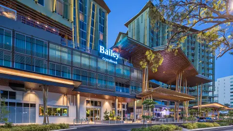 PER111_26_Australien_content_1920x1080px_Crystalbrook-Bailey-Cairns_aussen-placeholder