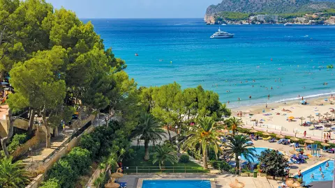 PMI112_Premium-Kurlaub_auf_Mallorca_26_content_1920x1080px_hotelbild_strand-2-placeholder