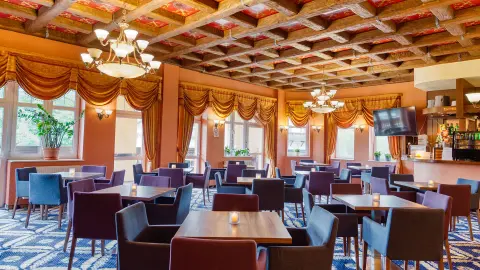 POL613_Premium_Kurlaub_Riesengebirge_EV_26_Hotel_RP_Lobbybar-placeholder