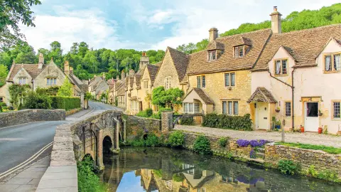 Bezaubernde Cotswolds mit Brücke-placeholder