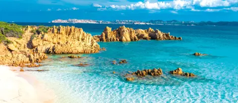 OLB111 Sardinien_Smaragd im Mittelmeer_hauptbild_Slider_1262x550px_Titel-placeholder