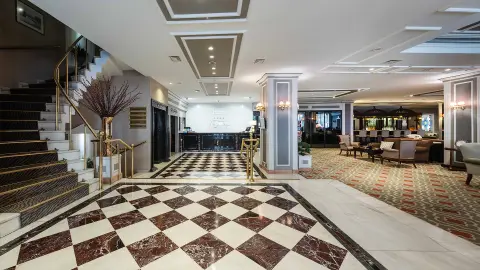 Hotel Yigitalp in Istanbul, Lobby-placeholder