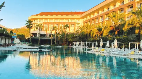 AYT111_0000_Wohlfuehlen_tuerkischen-Riviera_content_1920x1080px_Hilton_DoubleTree_Antalya-placeholder