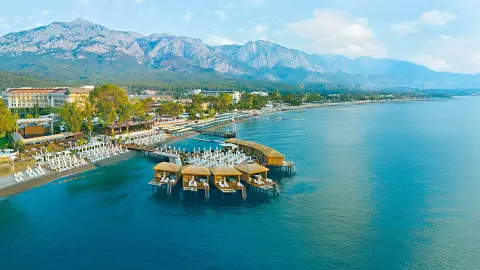 AYT111_7277-80_Wohlfuehlen_tuerkischen-Riviera_content_1920x1080px_Hilton_DoubleTree_Antalya_Titel-placeholder