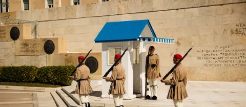 Athen-Peloponnes_Kirsten_1262x550px_Content_1-placeholder