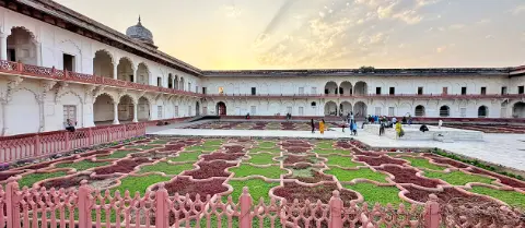 Magisches Indien_Jutta_1262x550px_ContentContent_2_neu-placeholder